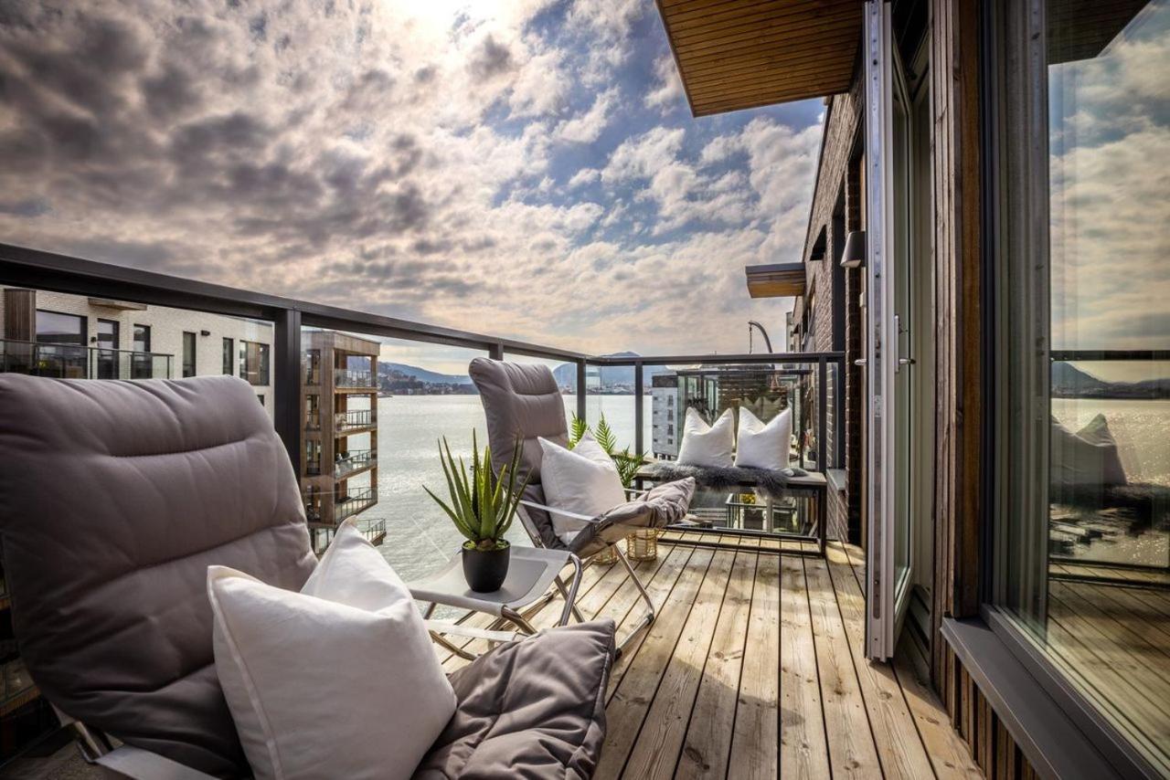 New Penthouse Apartment With Sea View In Bergen Centrum Ngoại thất bức ảnh